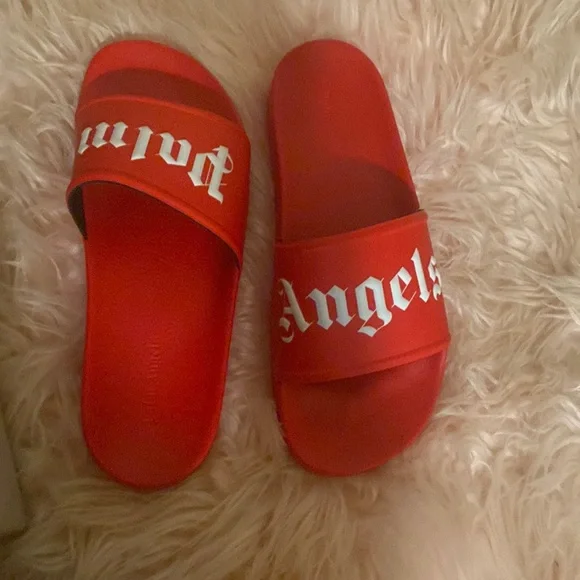Red palm angels slides worn a couple times still in good condition